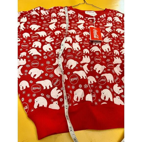 Wildfox Coca-Cola Red Polar Bear Print Crewneck Pullover Sweatshirt Size S NWT - Picture 6 of 7